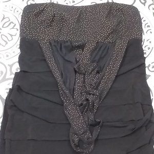 En Focus studio dress Sleeveless Size 14 BLACK AND GOLD